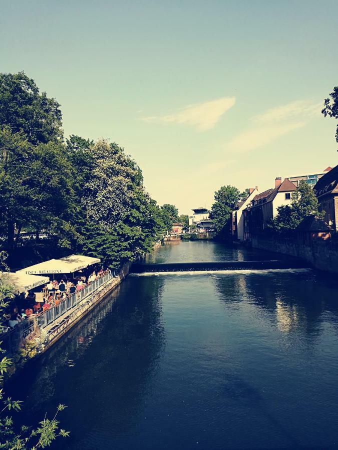 Ferien - Und Messewohnung Am Woehrder See Nürnberg Exteriör bild